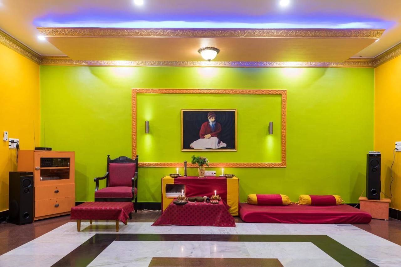 Hotel Harmony Khajurāho Exterior foto